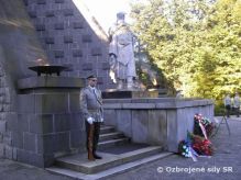 Spomienka na astnkov bojov na Dukle